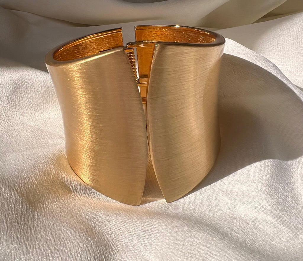 Bracelete Ouro Escovado