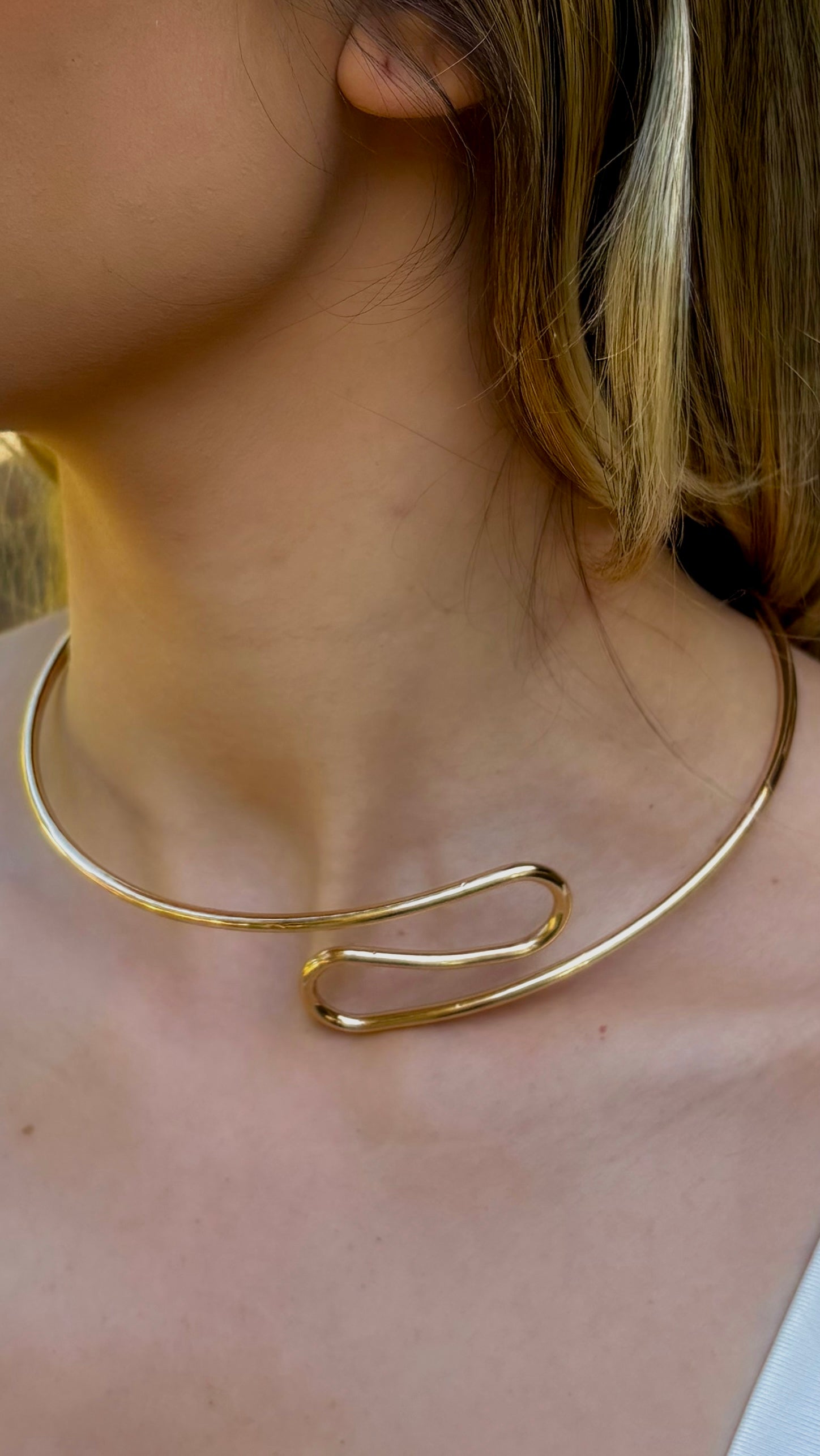 Chocker Aro