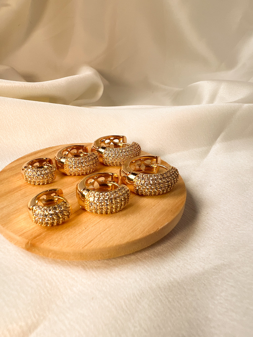 Conjunto Argola Pavê Dourado