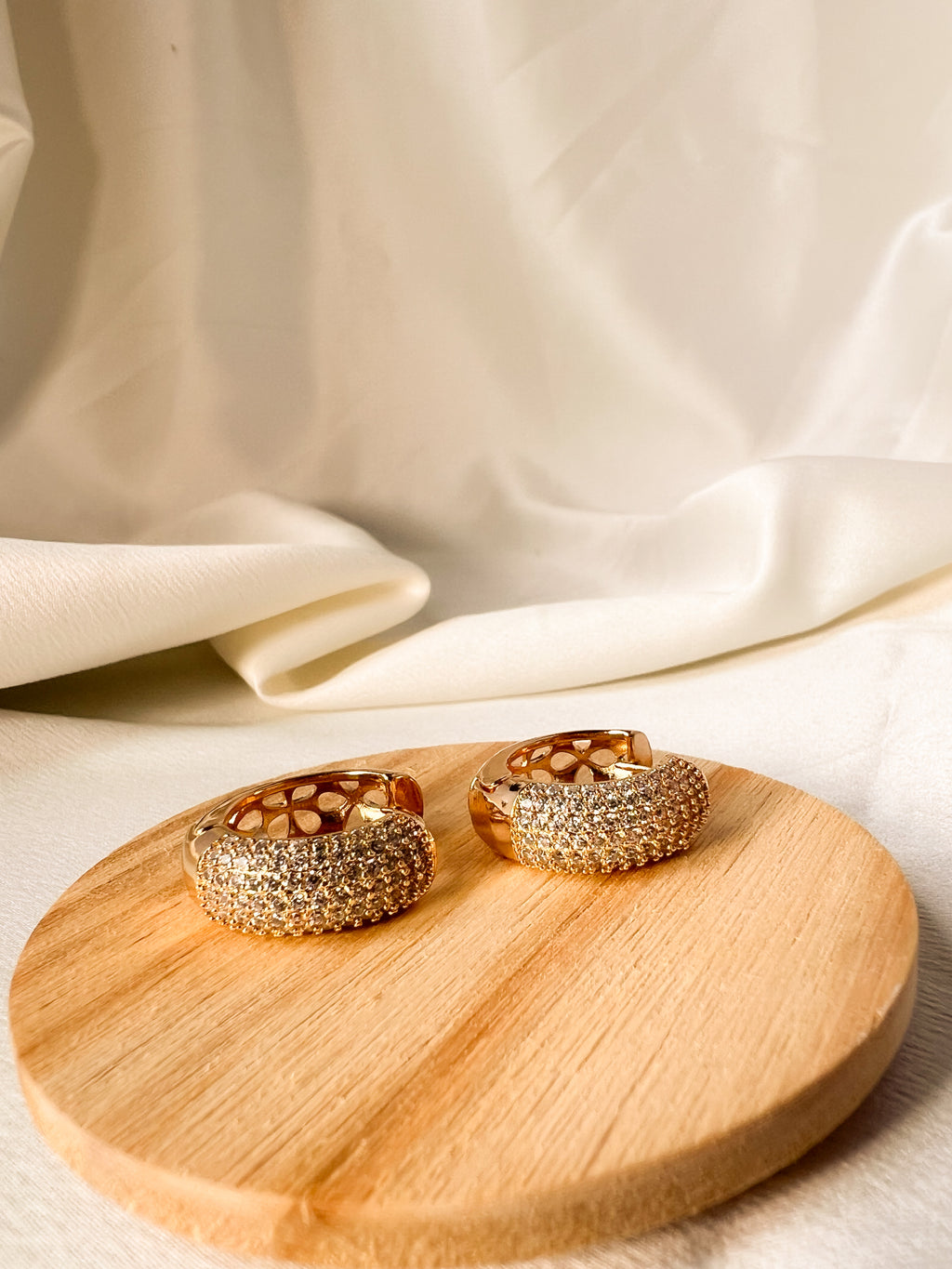 Conjunto Argola Pavê Dourado