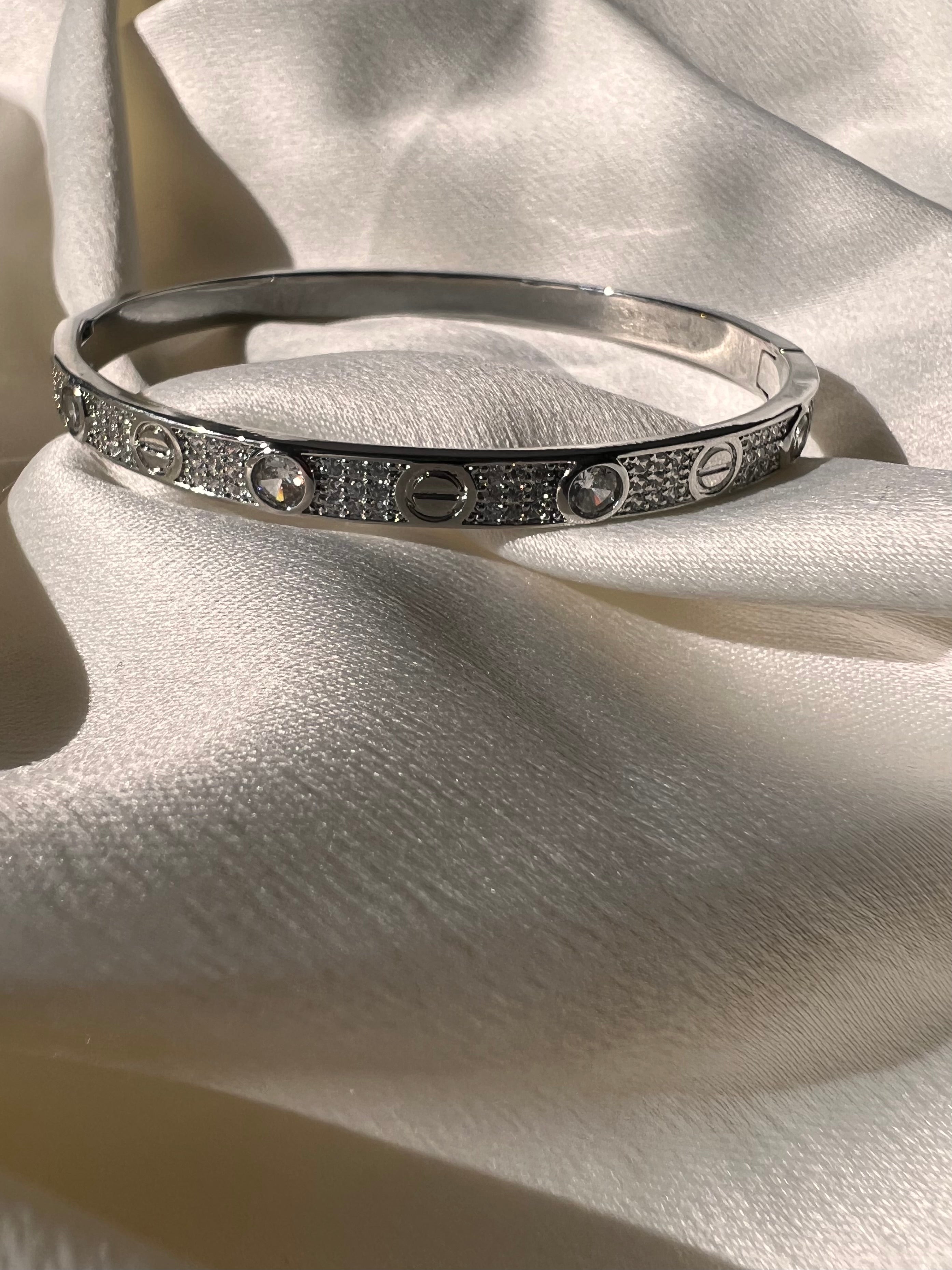Bracelete Cravejado Zircônia